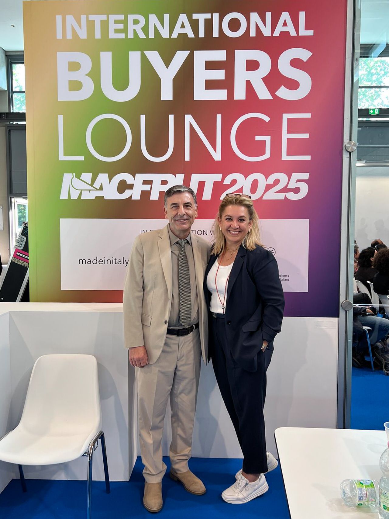 Business meeting at Macfrut Rimini 2025 Buyers Lounge – representing MediTaste and international agri-food collaborations.